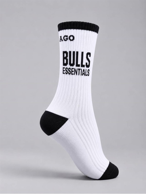 جوراب اسپرت ساق بلند BULLS  ESSENTIALS