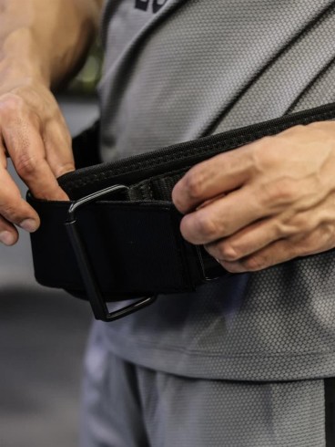 كمربند ورزشي لوازم ورزشي چسبي VIP KARAKO