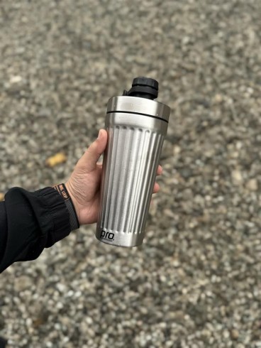 شيكر لوازم ورزشي فلزي شيار دار PRO SPORT