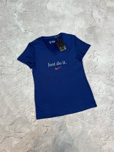 تيشرت زنانه زنانه استين كوتاه ميراژ NIKE