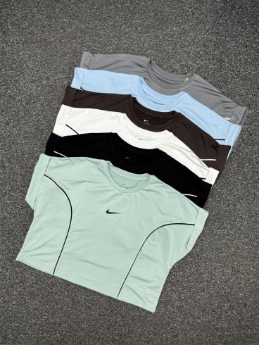 كراپ ورزشي زنانه استين كوتاه پاكتي NIKE