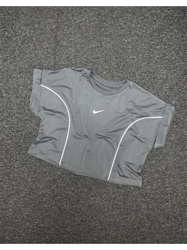 كراپ ورزشي زنانه استين كوتاه پاكتي NIKE