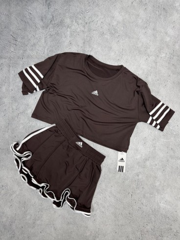 ست ورزشي زنانه زنانه كراپ و دامن ADIDAS