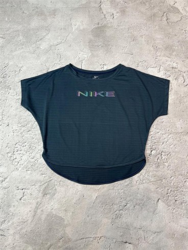 كراپ ورزشي زنانه خفاشي نوشته ميراژ NIKE