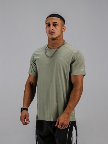 تيشرت مردانه مردانه آستين كوتاه 172390 NIKE