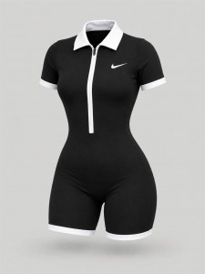 اورال ورزشي زنانه شورتك يقه دار NIKE