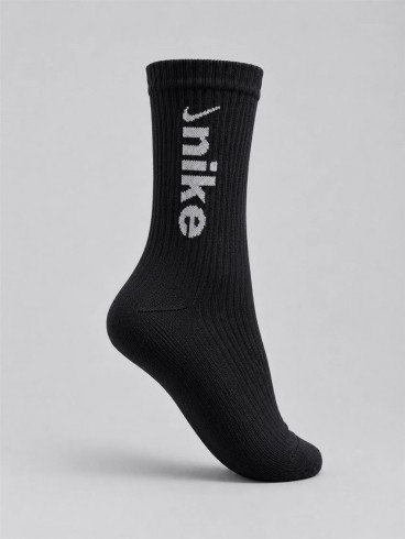 جوراب اسپرت ساق بلند نوشته NIKE