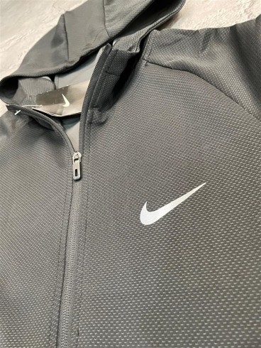ست ورزشي مردانه مردانه سويشرت شلواربيسكوييتي اورجينال NIKE
